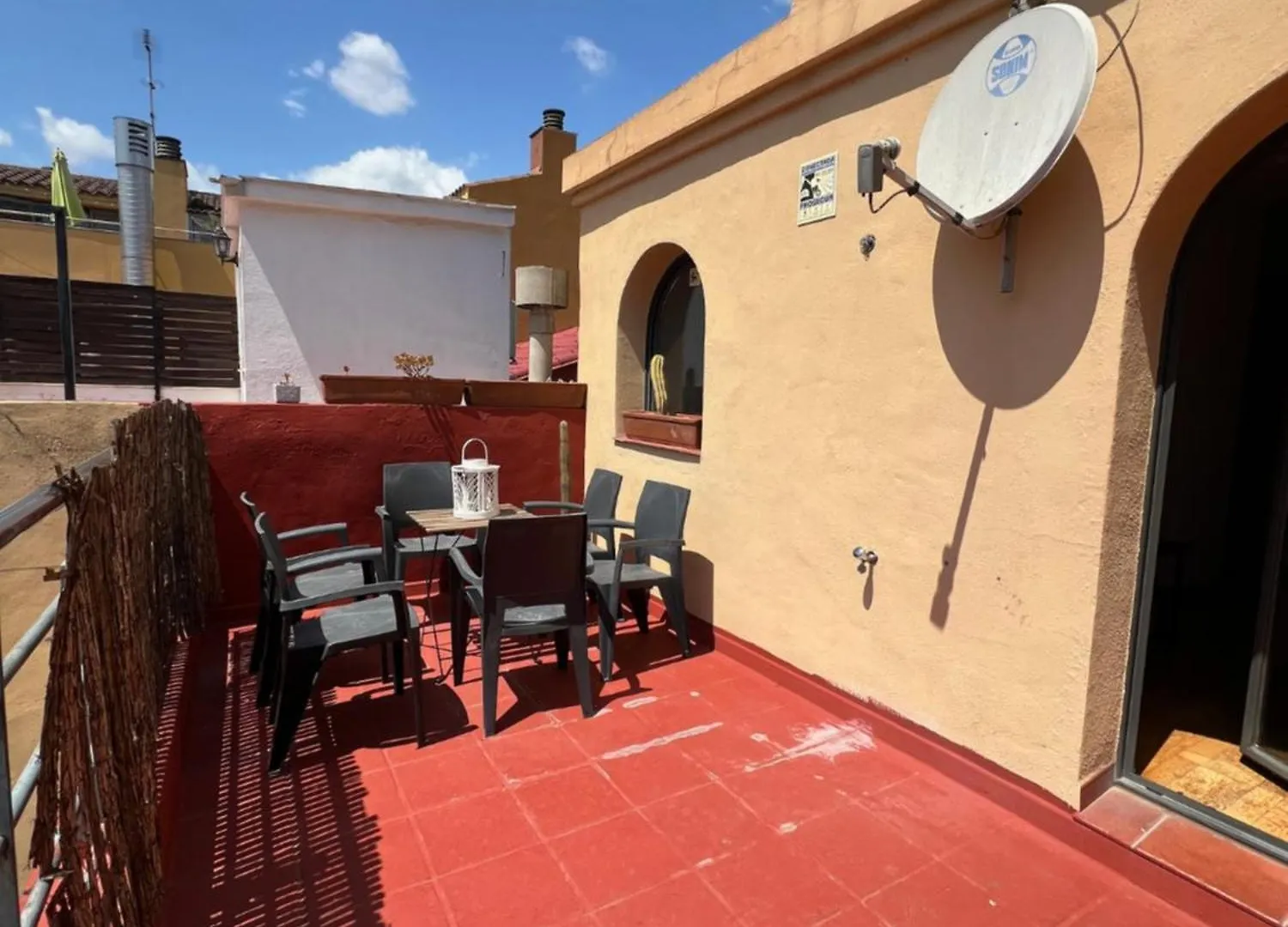 Semesterbostad Casa Neus, Casa Cerca De Barcelona Villa Sant Feliu de Llobregat